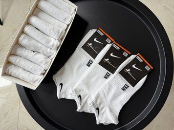 Набір чоловічих спортивних шкарпеток Nike | Комплект 9 пар (Білі, бавовна) NM-0000002 фото