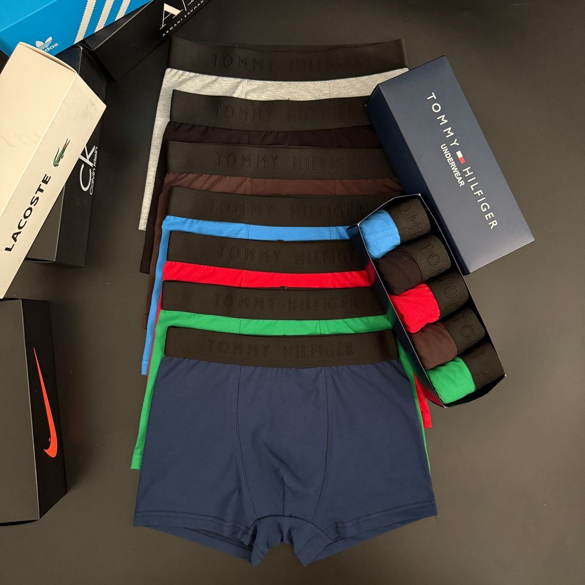 Набір чоловічої білизни Tommy Hilfiger (Томмі Хілфігер) | Бавовняні боксери, 5 штук MT-0000017 фото